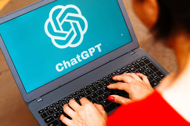 how to use chat gpt to make money